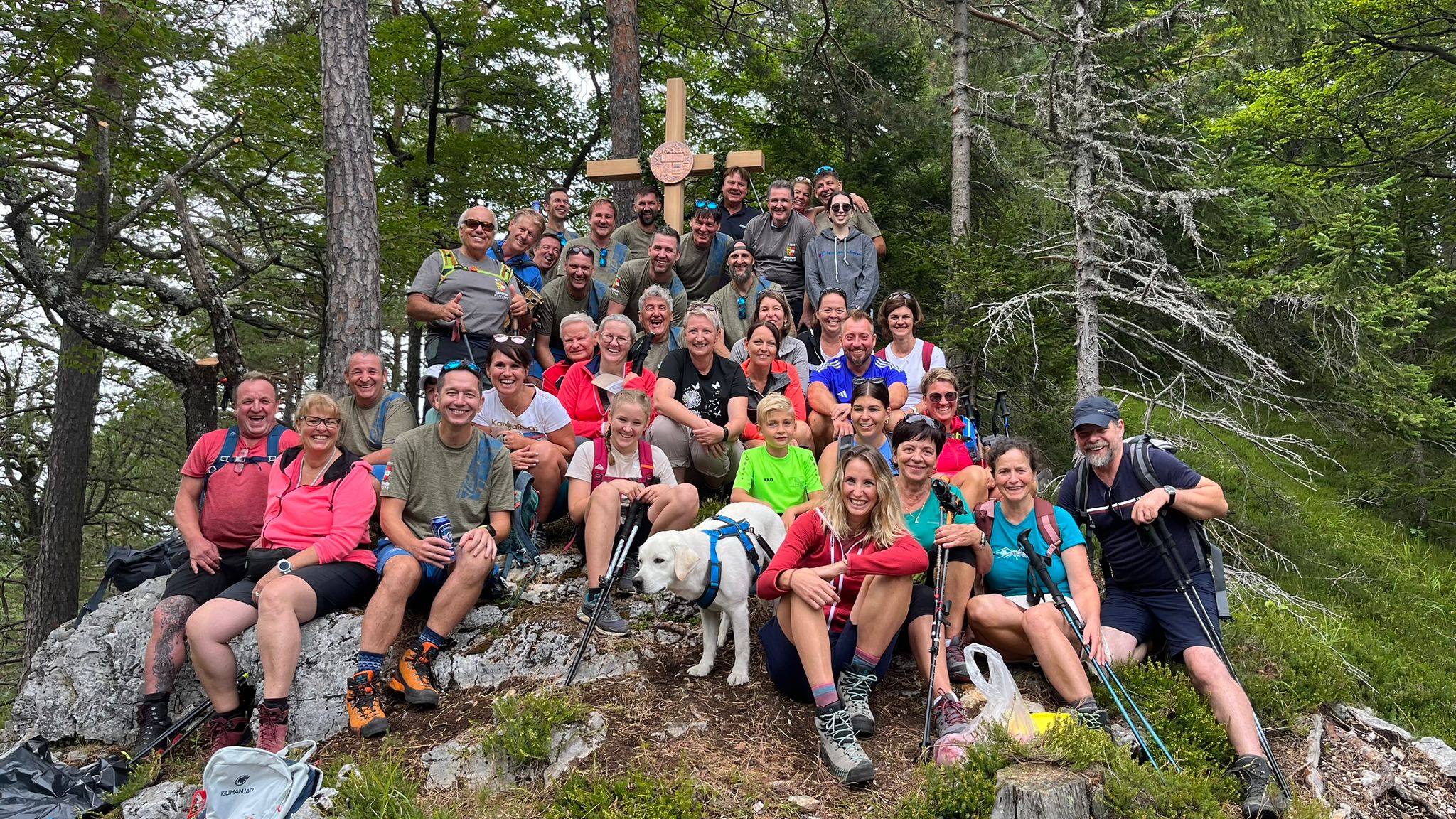 Gruppenfoto der Kömmelrunde Mittlern auf dem Muschenik/Mušenik